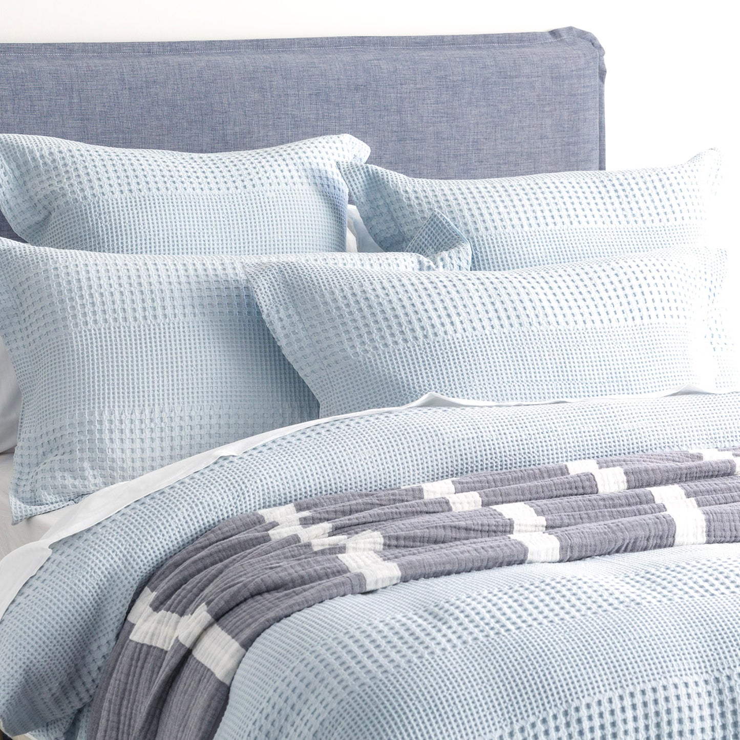 Elegance Waffle Cotton Jacquard Sky Quilt Cover Set by Renee Taylor Queen