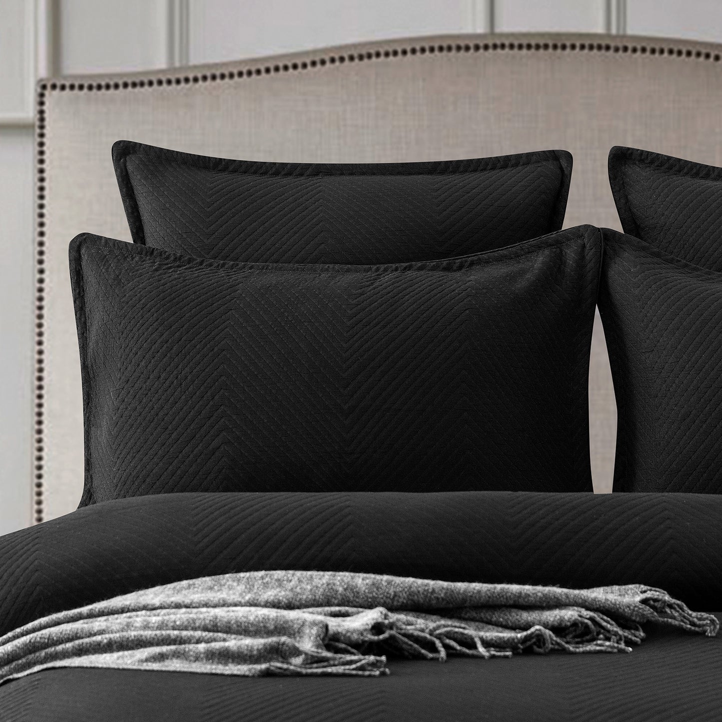 Chevron Jacquard Black Quilt Cover Set by Renee Taylor Queen