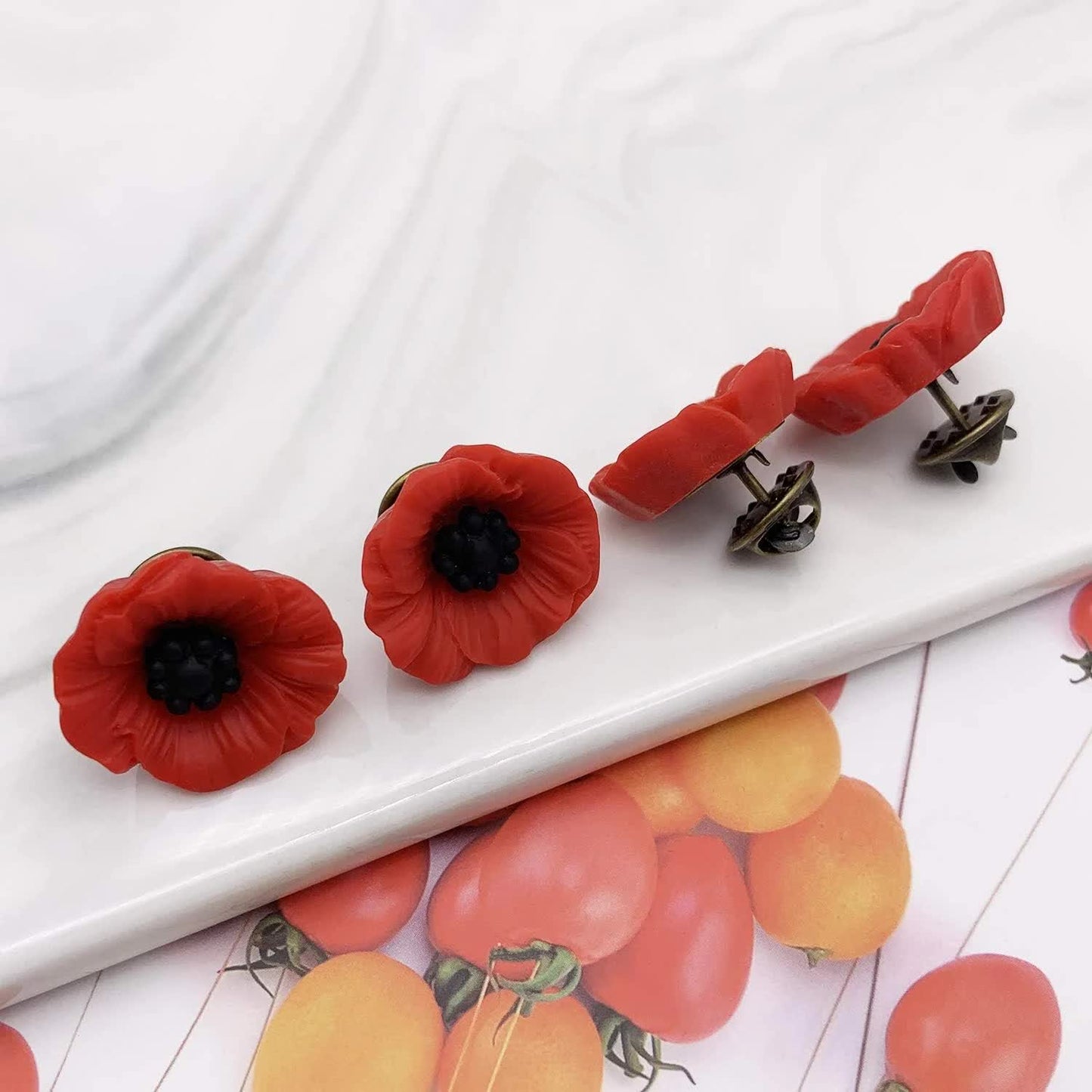 Poppy Brooch Veretrans Gifts Lest We Forget Resin Poppy Lapel Flower Pin for Women Flowers Broaches(4 PCS)