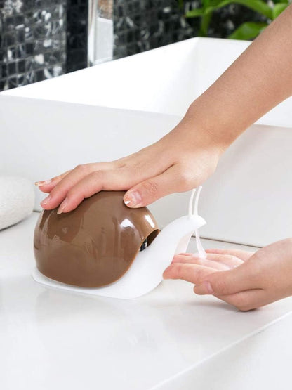 Soap dispenser - Cute soap dispenser in the shape of a snail, suitable for kitchens, bathrooms, etc. (120 ml) (brown)