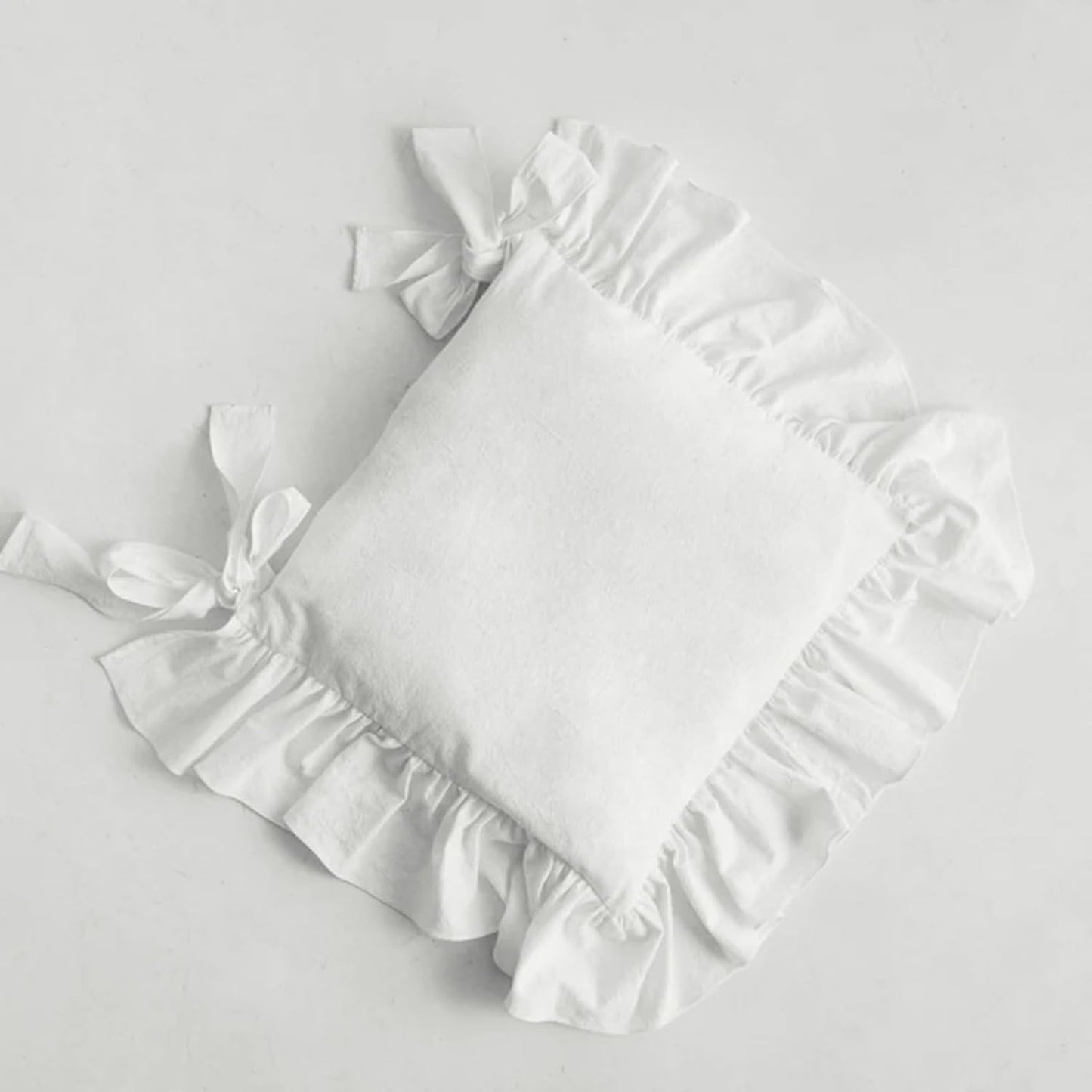 Farmhouse Indoor Chair Cushions for Dining Non-Slip Rocking Chair Cushions with Zipper Ruffled Cotton Seat Cushion for Kitchen White Retro Chair Pads with Ties 14.5''×14.5''