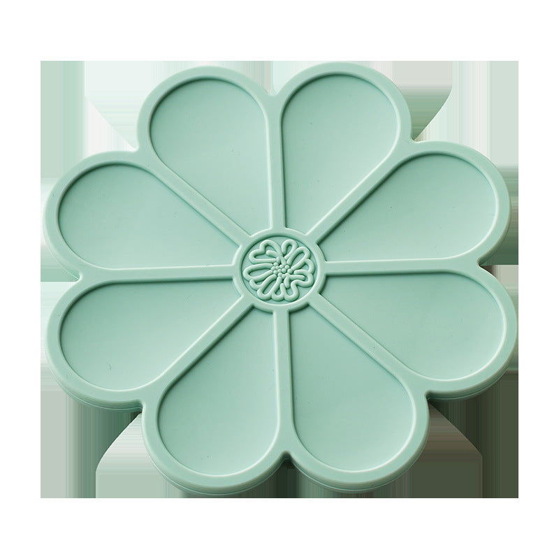 Silicone Mat - Heat Insulation & Anti-slip - Five Colors - Comes with Gold Stand - Flower Shape