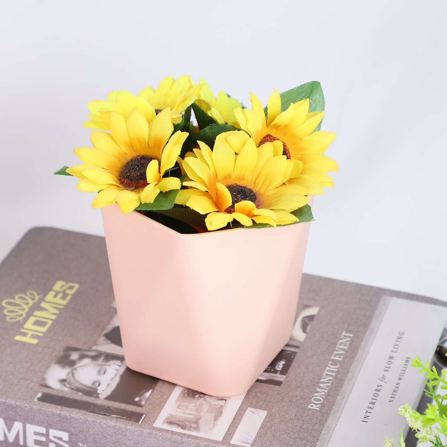 JWDX Flower Pots Clearance, Gardening Suppliesbalcony Household Plastic Flower Pot Resin Nordic Thicken Large Flower Pot, Suitable for Indoor and Outdoor Green Plant Planting White Z1-Pink