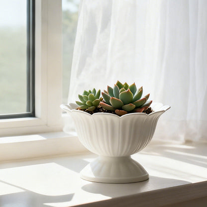 1.1L Thickened Round Bottom Plastic Flower Pot,18x13.5x18cm White Planter for Indoor and Outdoor Plants,Durable and Easy to Clean,Suitable for Various Decorative and Gardening Needs
