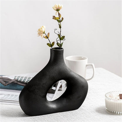 Ceramic vase ornaments, dried flowers, living room home decor, creative homestay style decorations, flower vessels