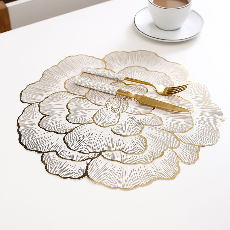 Round Table Place Mats,Gold Placemats Bulk Pressed Vinyl Washable Plate Mats for Table Centerpieces Decorations Weddings Birthday