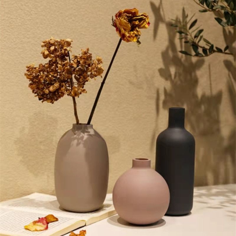 Small Vase Three-Piece Set, Desktop Round Cute Ceramic Flower Vase Simple Soft Decoration Home Decoration