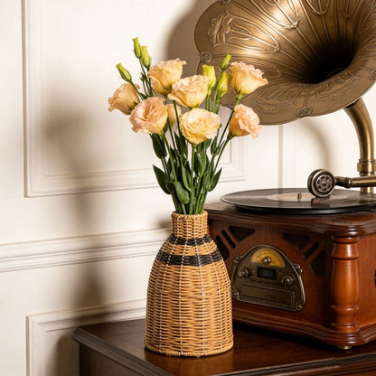 Handwoven Rattan Vase, Natural Wicker Decorative Vase, Boho Rustic Woven Flower Vase for Tabletop Centerpiece, Living Room, Home Decor