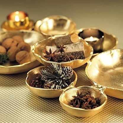 9 Cluster Decorative Bowls Bright Gold Brass Snack Tray Bowl Chip & Dip Serving Piece Strong Brass Centerpiece Beautiful Room Accent & Entertaining Parties Home Decor Wedding Gifts 22 Inch