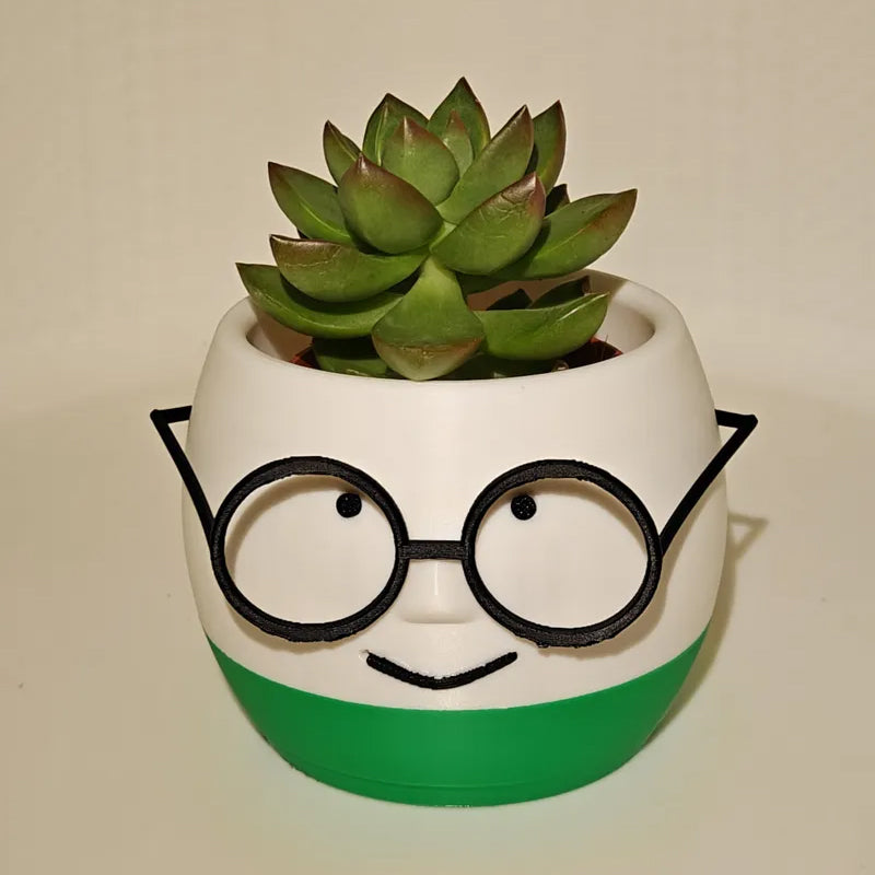 Simple and adorable 3D printed glass flower pots—decorate your home with them! White and yellow, single piece.