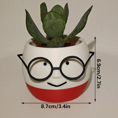 Simple and adorable 3D printed glass flower pots—decorate your home with them! White and yellow, single piece.