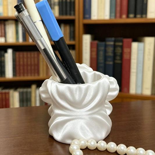 3D printed silk flower pen holder, white silk