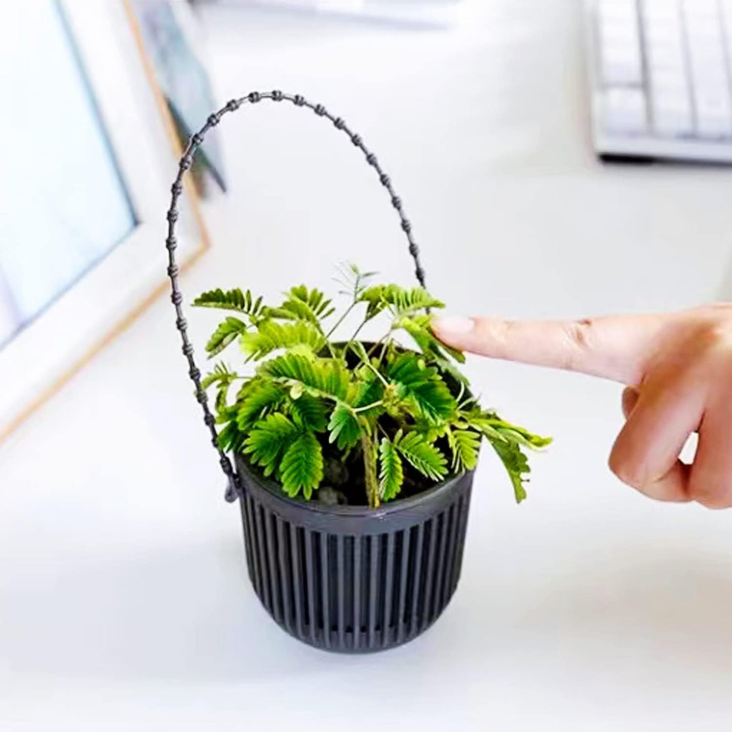 Ceramic Flower Pot - Indoor/Outdoor Use - Shatterproof - White - 1 Piece Wall-Mounted Planter