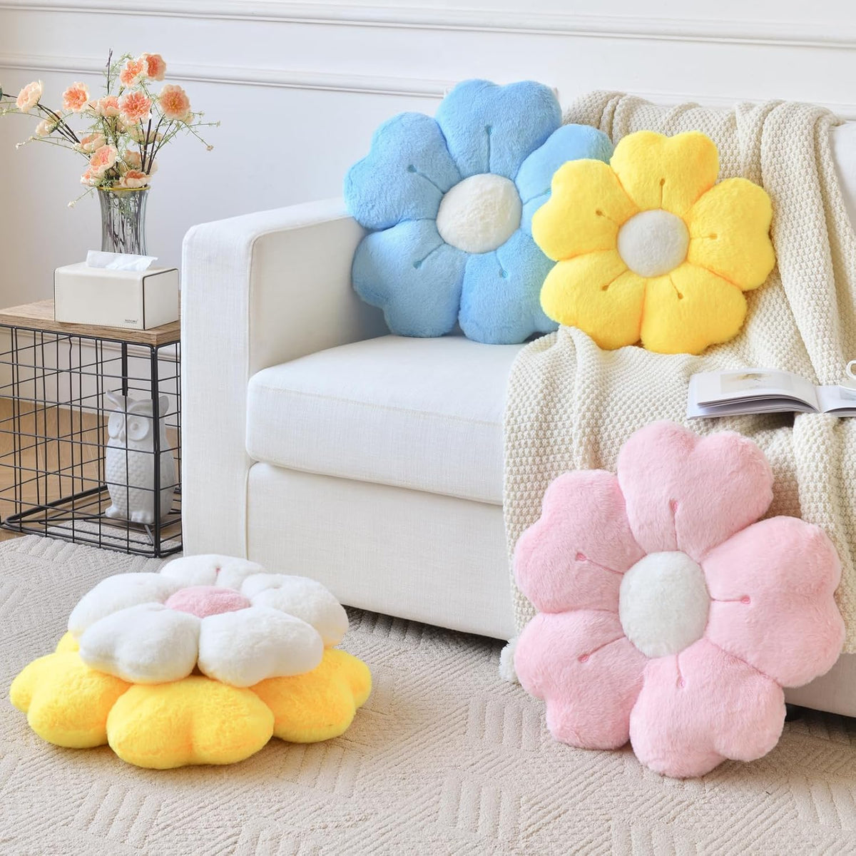 Flower Pillow, Flower Shaped Pillow Decorative Throw Pillows for Bed Couch, Cute Daisy Pillow Dorm Decor Floor Seating Cushion (Pink, 19.6 Inches)