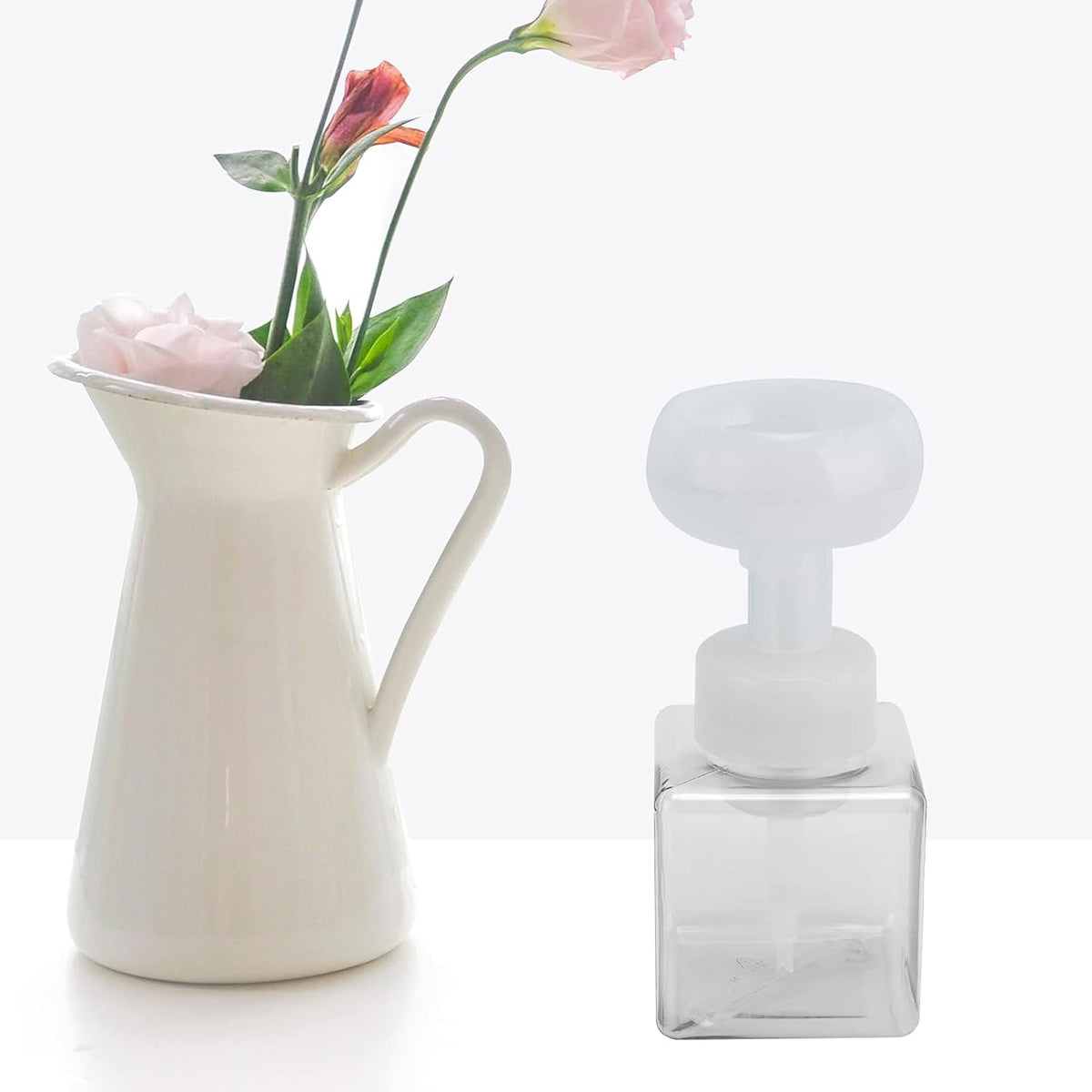 Foaming Hand Soap Dispenser, 250ml Flower Dispenser Shape Refillable Foam Pump Bottle Reusable Plastic Portable Liquid Container for Bathroom (Transparent)