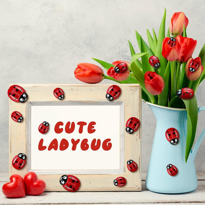100 Pieces Tiny Resin Ladybugs Decor 0.55''-0.98'' 3 Sizes Mini Ladybugs Ornaments Miniature igurines Crat or DIY airy Garden Dollhouse Micro Landscaping Wreath Cake Home Decoration Party