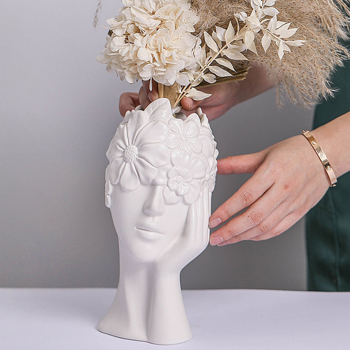 Vase White Ceramic Vases for Home Living Room Guesthouse Decoration