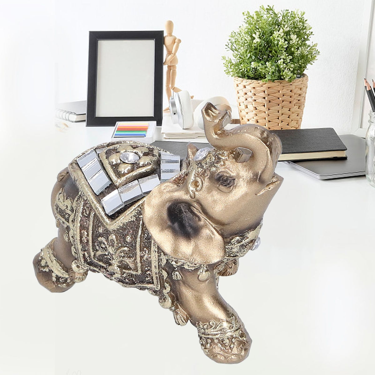 Elephant Statue Figurine Feng Shui Resin Animal Ornament Art Crafts Desktop DecorationGold S 7x3.5x7cm