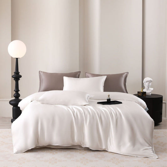 Oval Silk Workshop 22 Momme Silk Four Piece Set 1.2 m bed (1.5x 2 m quilt cover 2x 2.3 sheets