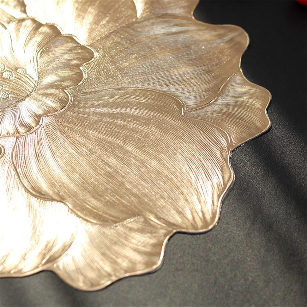 Gold Round Placemats for Dining Table Set of 6, Pressed Camellia Flower Place Mats 15 Inch Vinyl Table Mats for Chrismas Holiday Party Decoration