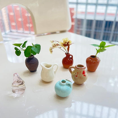 8PCS Cute Mini Ceramic Vase Magnets for Fridge, Mini Bud Vases Magnetic, Tiny 3D Plant Vase for Refrigerator Decoration Kitchen Locker Kitchen Office
