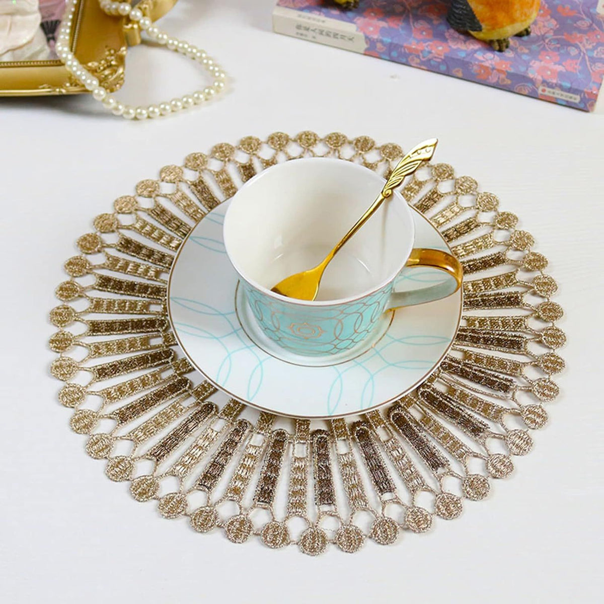 Table Placemats Centerpieces for Dining Room Delicate Silk Lace Embroidery Round 11inch Gold Color Glass Bowl Dish Serving