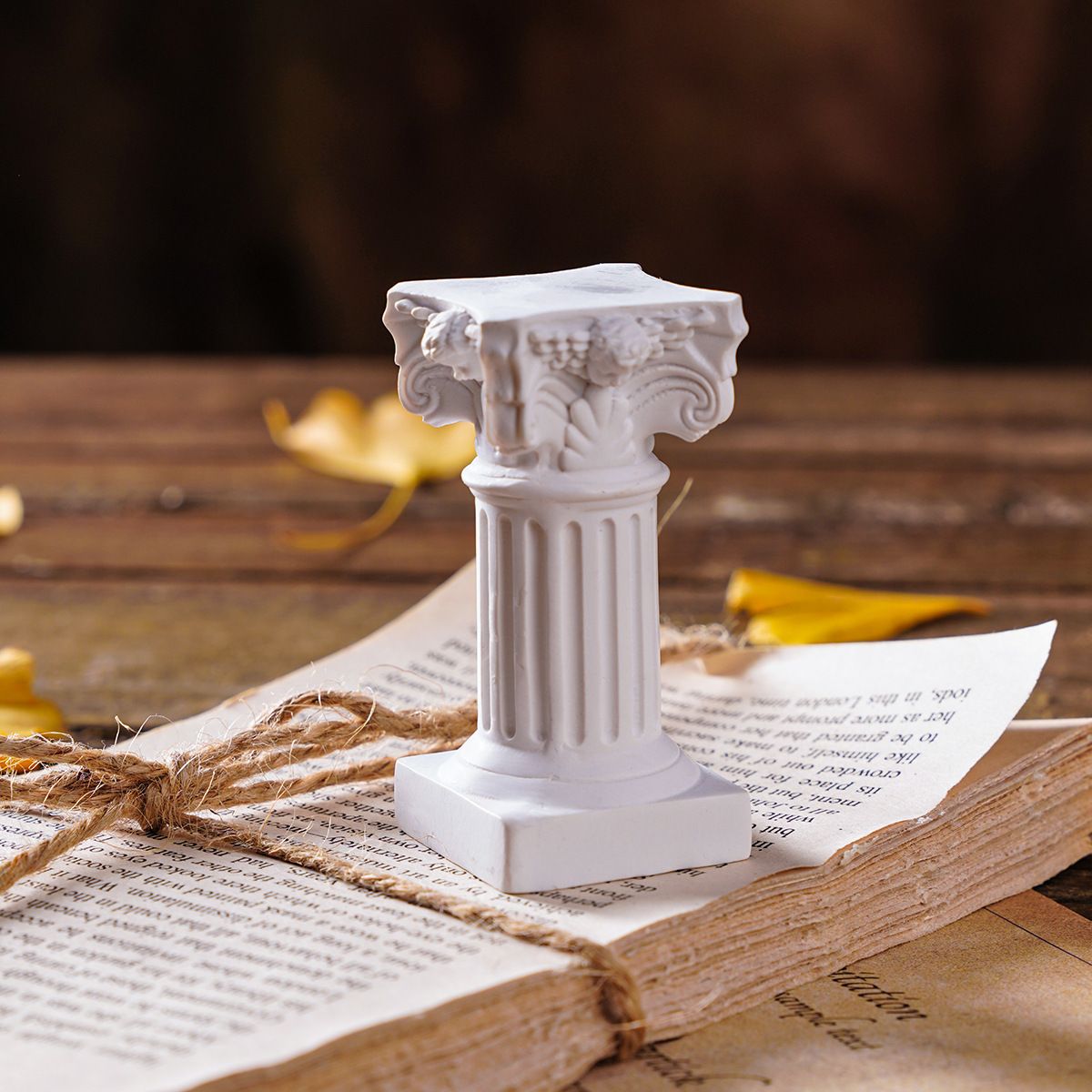 White Roman Pillars Greek Columns Mini Resin Decorations for Home Decor Statue Indoor Outdoor Modern Style Wedding Table