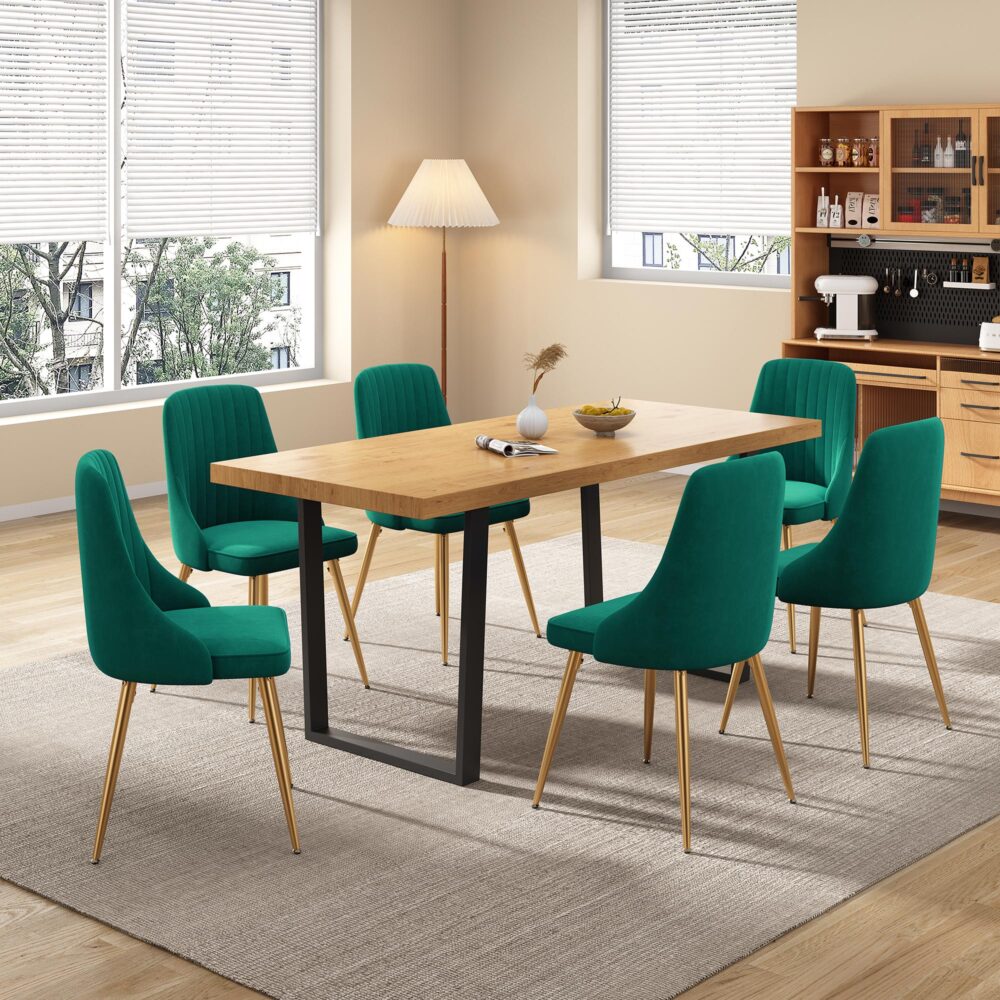 Gourmet Glamour: The Natural&Velvet Dining Set
