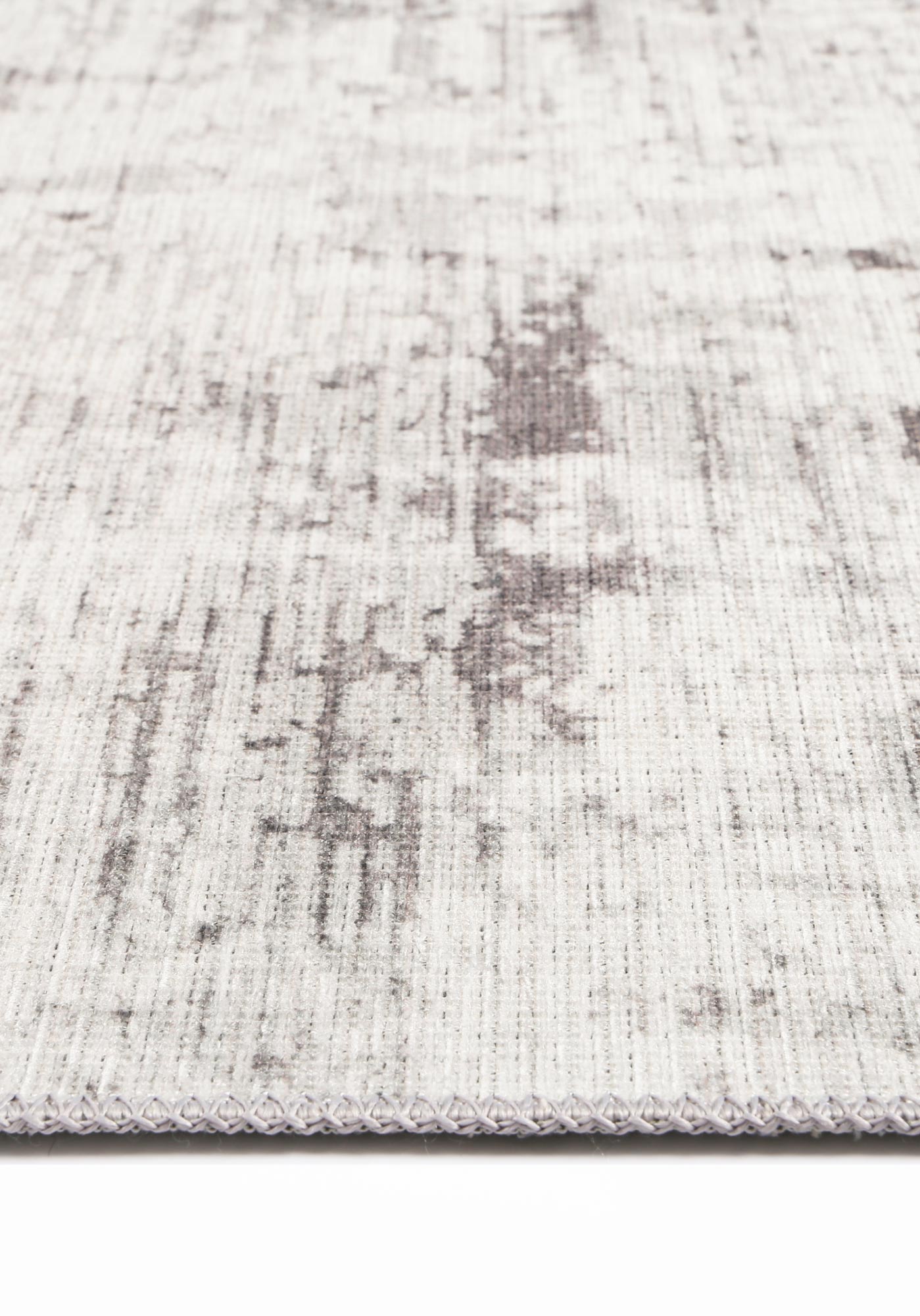 vintage-crown-alfred-ivory-distressed-vintage-rug 280X380