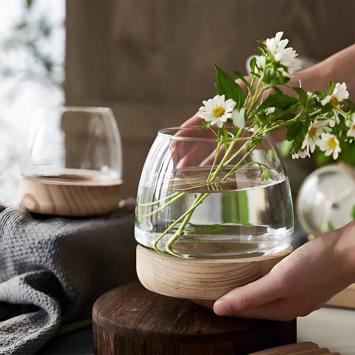 Japanese Style Small Glass Vases Fish Tank for Elegant Home Decor - S