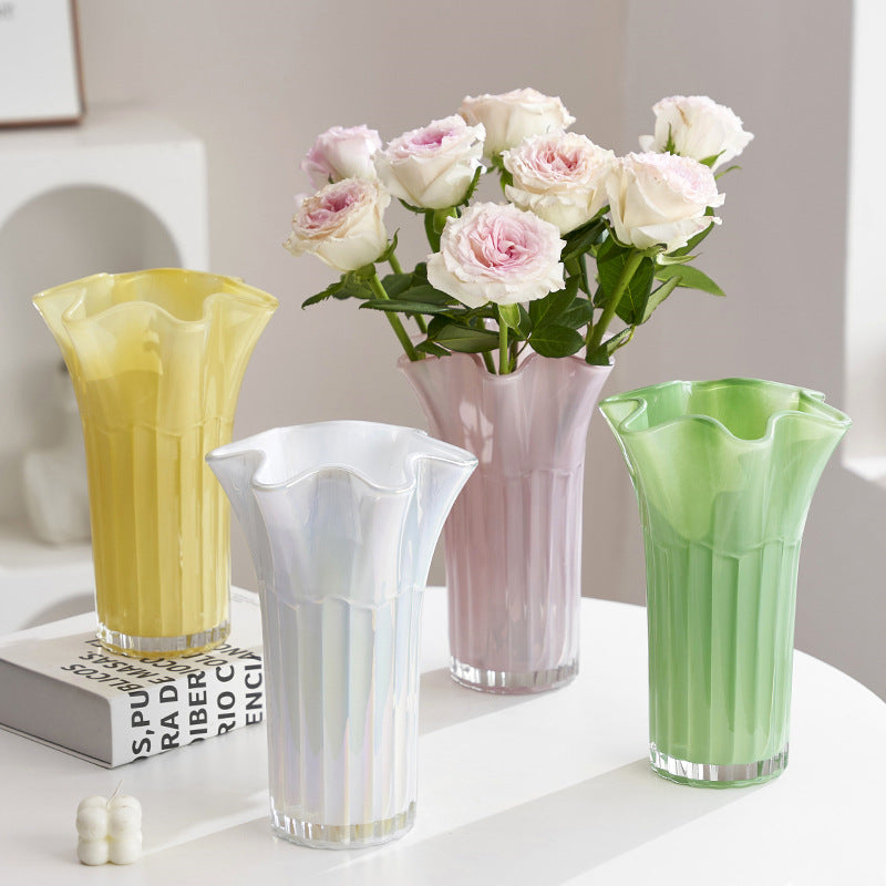 Nordic-Style Glass Vase - Elegant Fluted Flower Vase for Home Decor(Transparent)