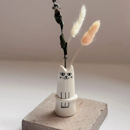 3 Pcs White And Black Adorable Sassy Cat Mini Bud Vase - Whimsical Resin Figurine Flower Holder for Single Stem - Cute Home & Desk Decor Accent