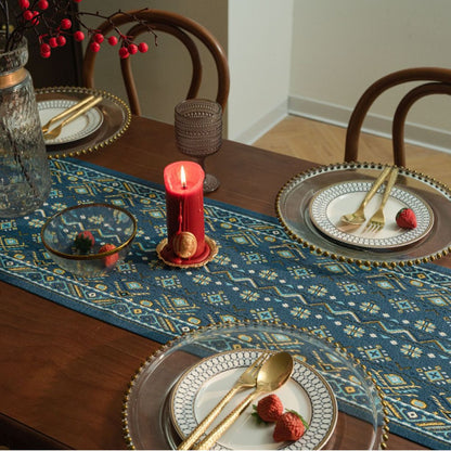 Retro Jacquard Table Cloth with Decorative Tassels